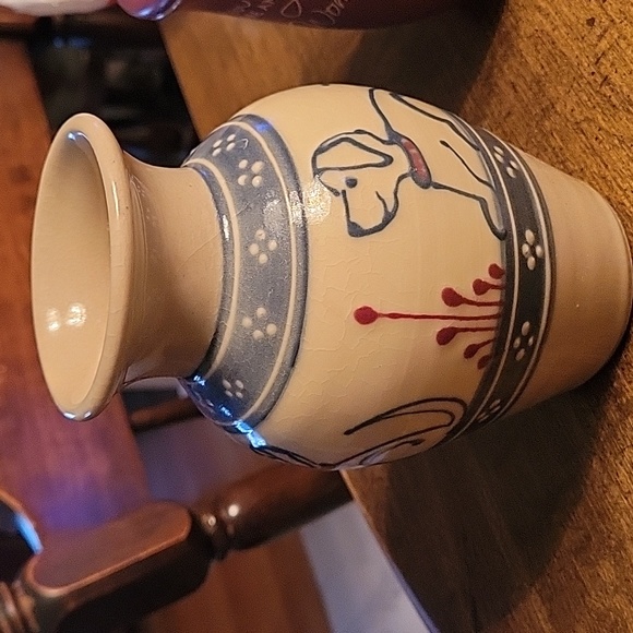 CORNISH HILL POTTERY VASE - Picture 1 of 4